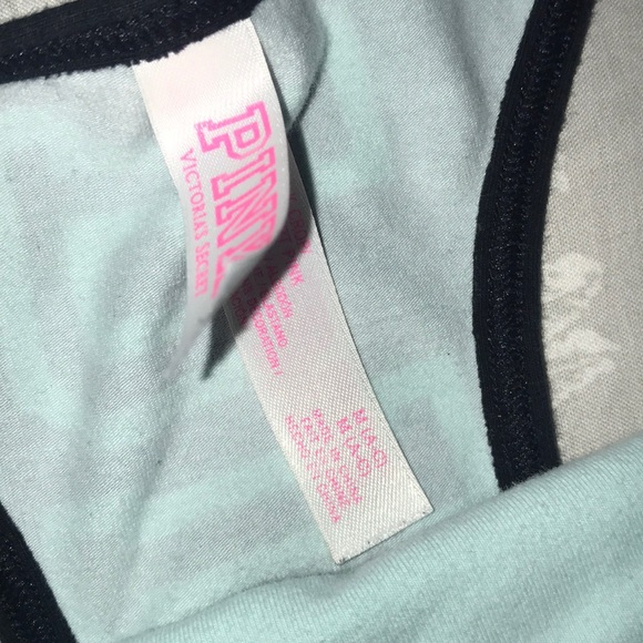 Baby blue vs pink sports bra - Picture 3 of 3